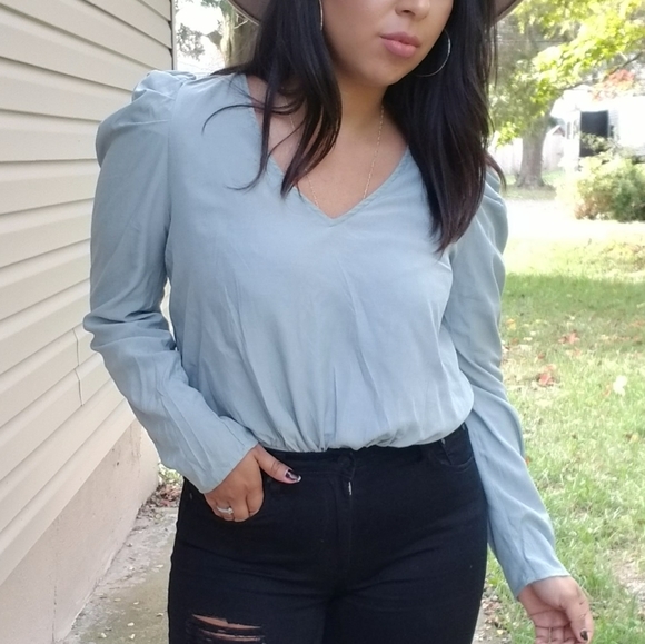 LE SAGE GREEN PUFF SLEEVE PLEATED TOP - Picture 11 of 16